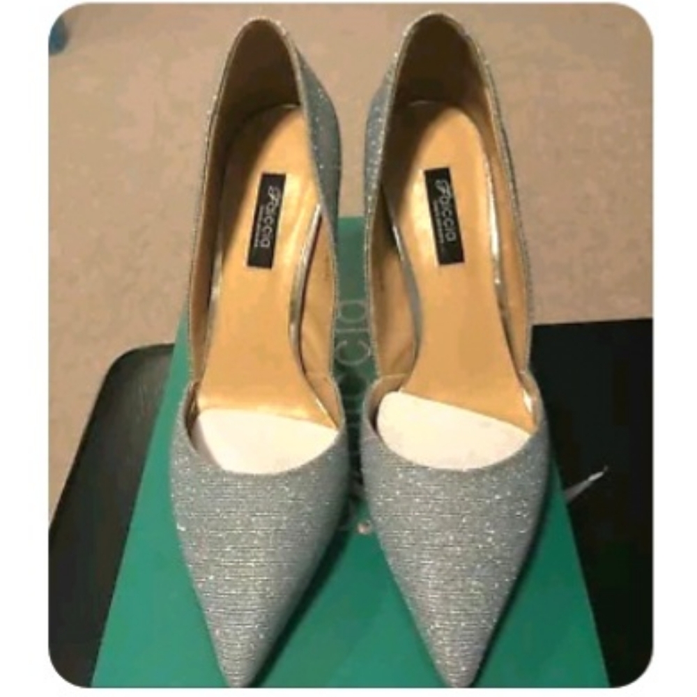 Women Gradient Pointed Toe Slip Heels Size 6.5.